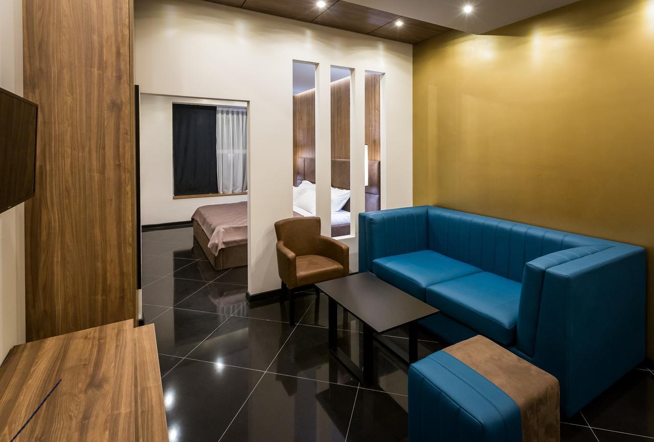 Hotel Crystal Light Ni Kültér fotó